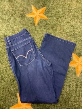 Levi’s  Vintage Perfectly Slimming 512 Bootcut Jeans - Dark Wash